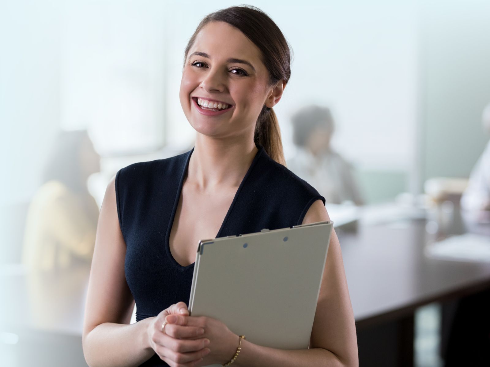 3R es la agencia de reclutamiento para el sector administrativo